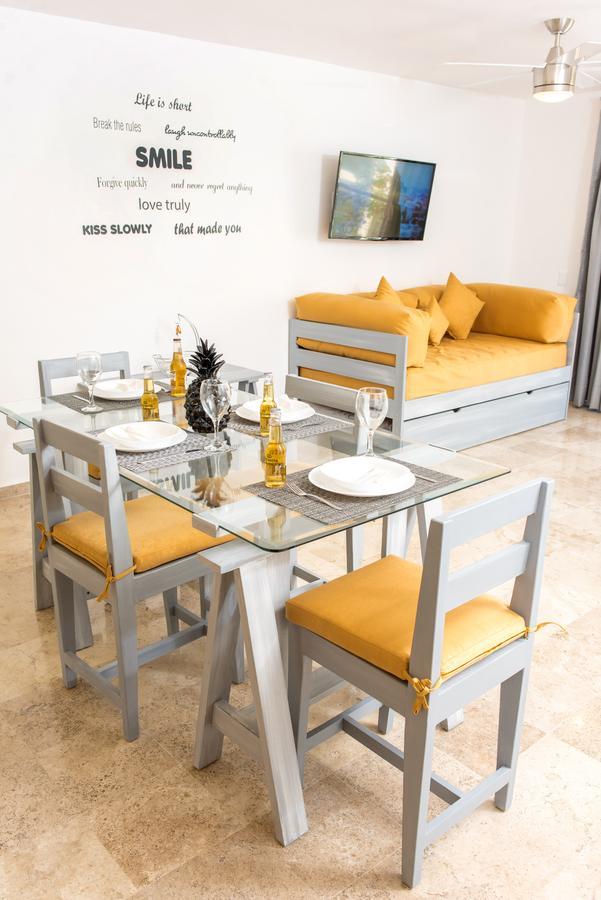 5th Coral By Bookking Guys * Playa del Carmen
